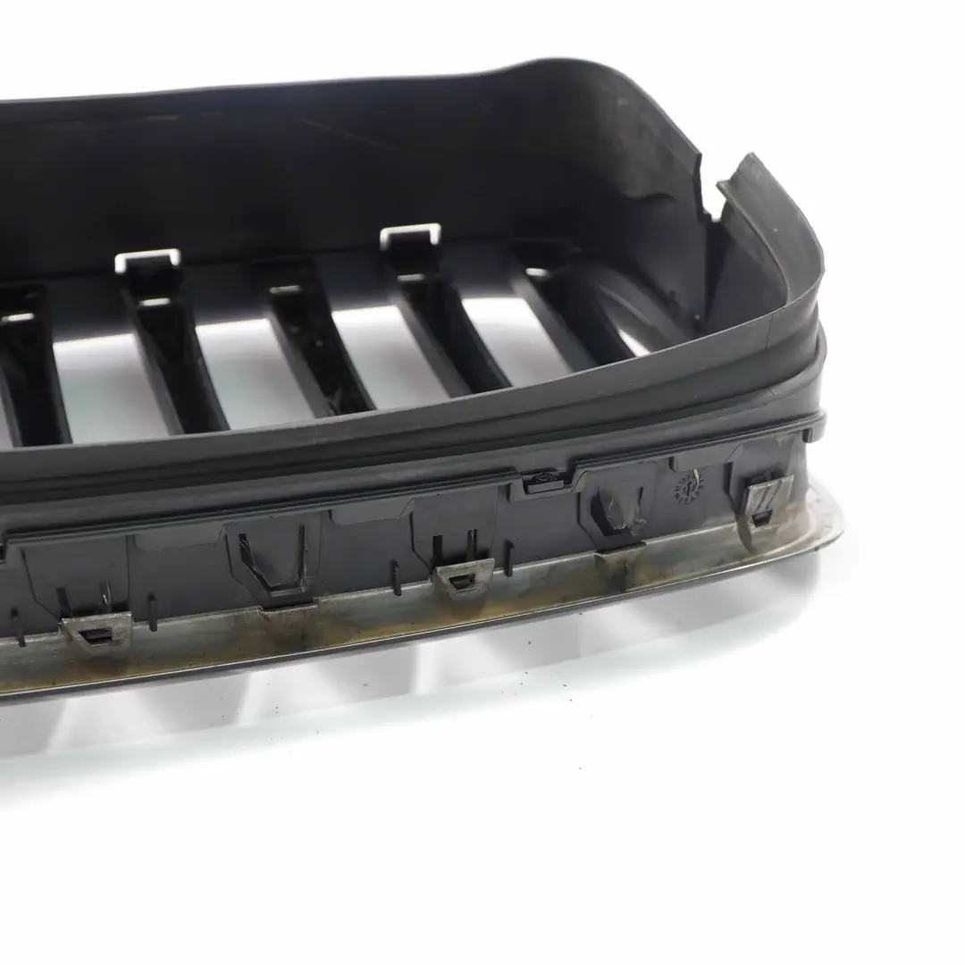 BMW X5 E70 Griglia Anteriore Destra Coperchio Pannello Nero - SKU 7157688-3 - Numero di parte 7157688