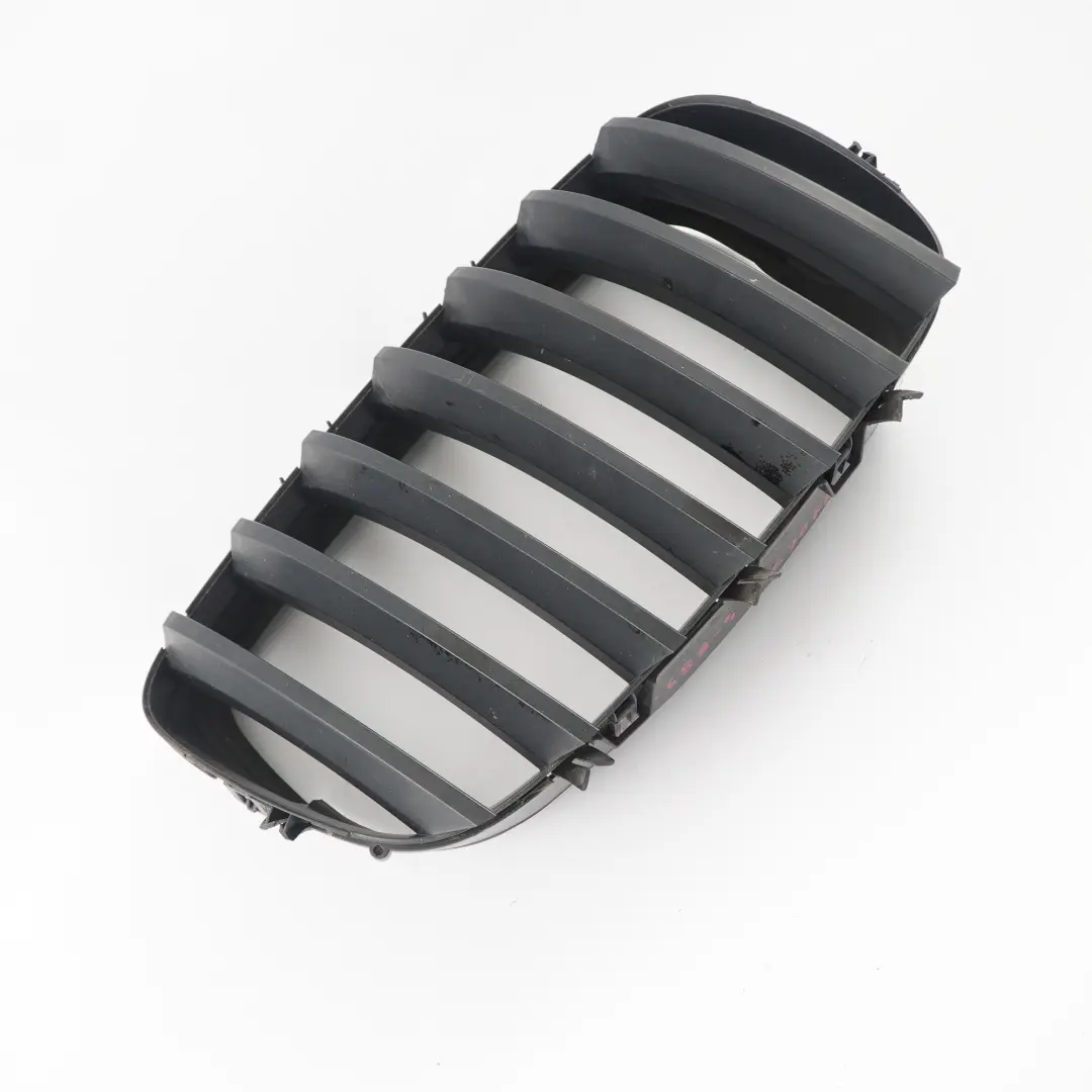 Rejilla Delantera Derecha Panel Tapa Parachoques Kidney Negro para BMW X5 E70 con número de pieza 7157688 BMW X5 E70 Rejilla Delantera Derecha Panel Tapa Parachoques Kidney Negro - SKU 7157688-4 - Número de pieza 7157688