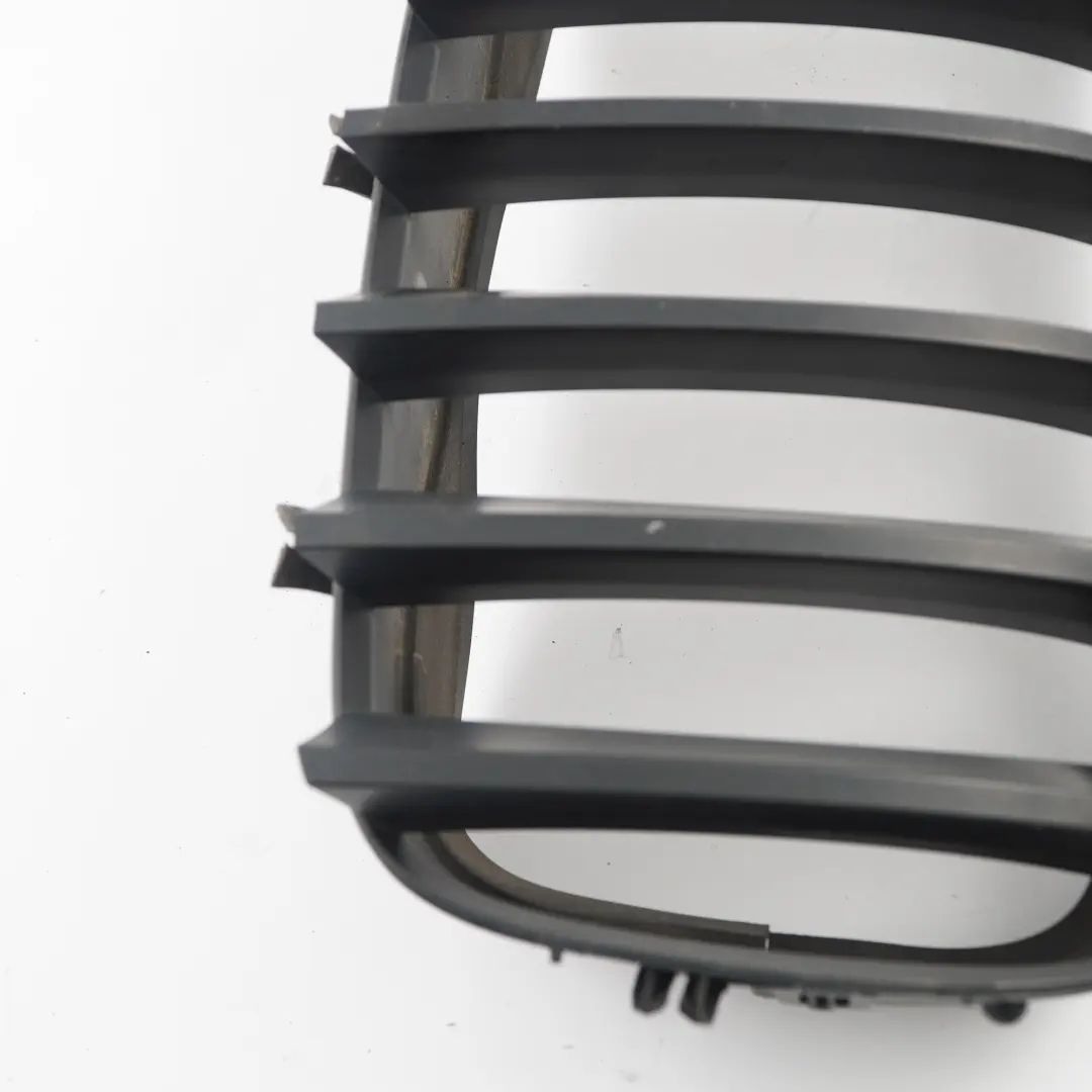 BMW X5 E70 Front Right Grille O/S Trim Panel Cover Bumper Kidney Black - SKU 7157688-4 - Part number 7157688