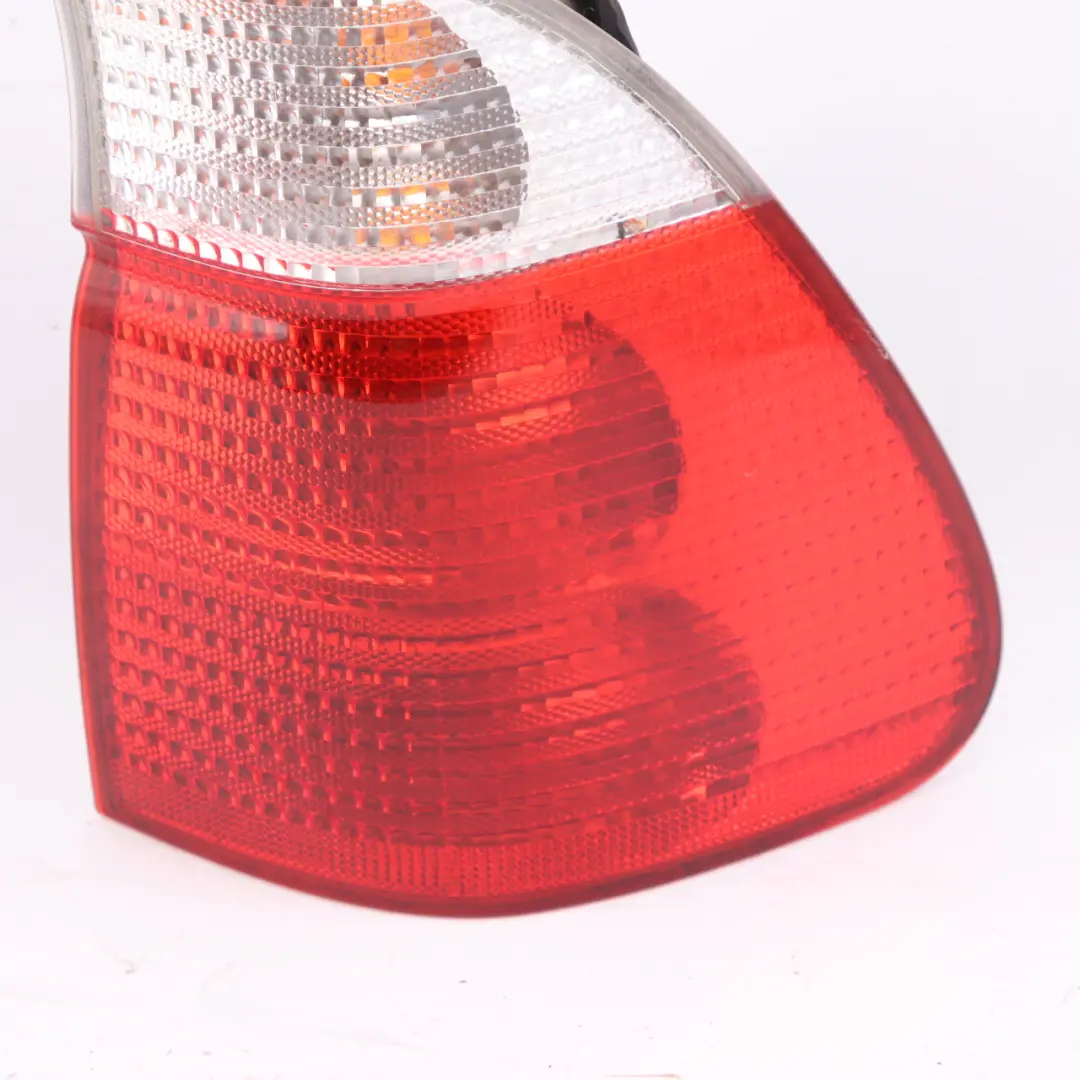 BMW X5 E53 Feu Arriere Panneau Laterale Droite Blanc 6321 - SKU 7158390 - Numéro de pièce 7158390