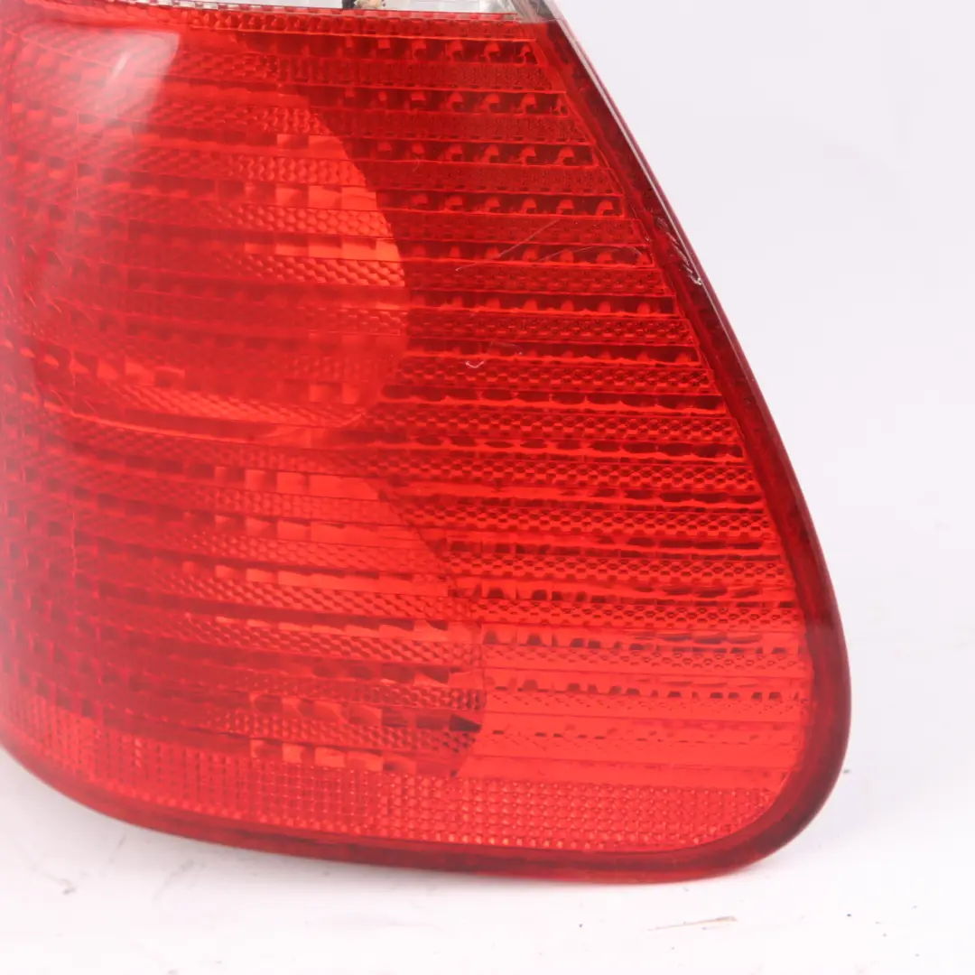 Fanale Posteriore Pannello Laterale Dx Bianco 6321 per BMW X5 E53 con numero di parte 7158390 BMW X5 E53 Fanale Posteriore Pannello Laterale Dx Bianco 6321 - SKU 7158390 - Numero di parte 7158390