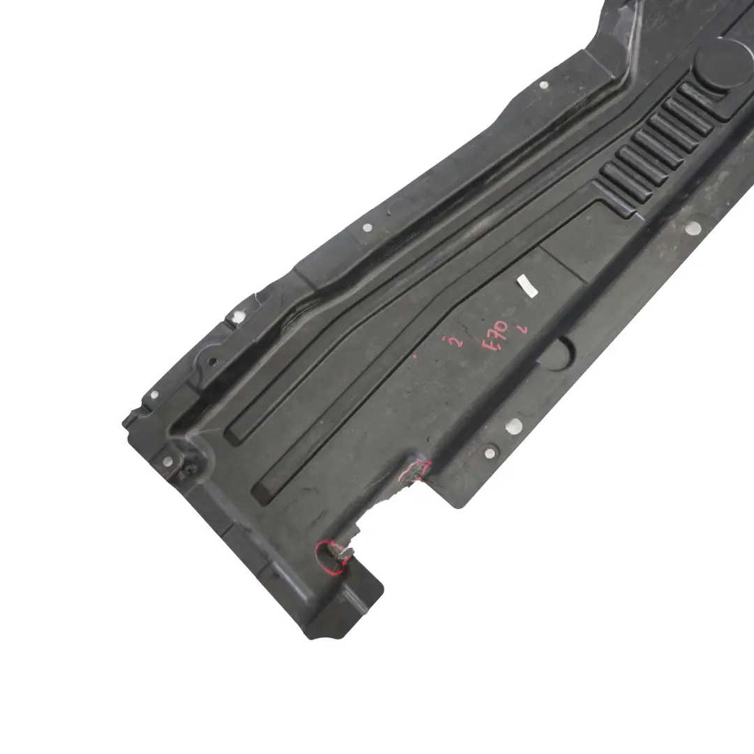  Undertray Panel BMW X5 E70 Left N/S Underbody Panelling Bracket Cover - SKU 7158403-2 - Part number 7158403
