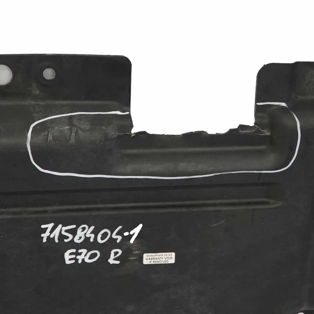  Undertray Panel BMW X5 E70 Right O/S Underbody Panelling Bracket Cover - SKU 7158404-1 - Part number 7158404