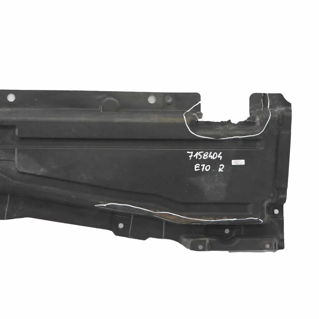 BMW X5 E70 Osłona Płyta Podwozia Prawa - SKU 7158404 - Numer Części 7158404