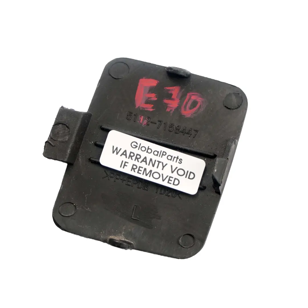 Tapa Ojo Remolque Parachoques Trasero Izquierdo Imprimado para BMW X5 E70 con número de pieza 7158447 BMW X5 E70 Tapa Ojo Remolque Parachoques Trasero Izquierdo Imprimado - SKU 7158447-PRIM - Número de pieza 7158447