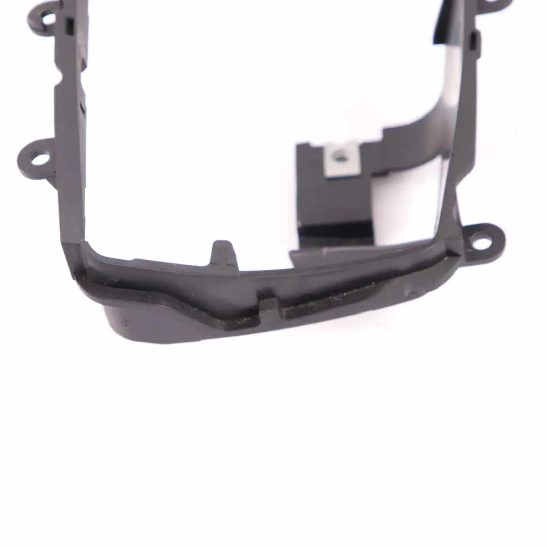 Console Centrale Avant Cendrier Porte-Cadre Support 7045876 pour BMW Z4 E85 à propos du numéro de pièce 7158488 BMW Z4 E85 Console Centrale Avant Cendrier Porte-Cadre Support 7045876 - SKU 7158488-2 - Numéro de pièce 7158488