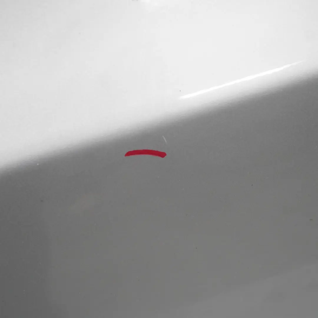 Tür Hinten Rechts Titansilber Titan Silber Metallic - 354 für BMW E61 Kombi mit Teilenummer 7158502 BMW E61 Kombi Tür Hinten Rechts Titansilber Titan Silber Metallic - 354 - SKU 7158502-TS1 - Teilenummer 7158502