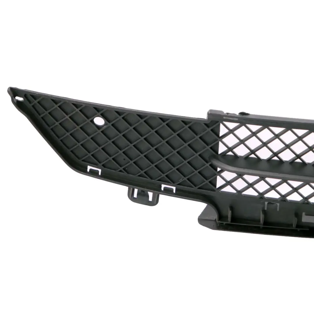 Front Bumper Air Duct Center Lower Grid Grill to BMW Z4 E85 E86 with Part number 7158831 BMW Z4 E85 E86 Front Bumper Air Duct Center Lower Grid Grill - SKU 7158831 - Part number 7158831