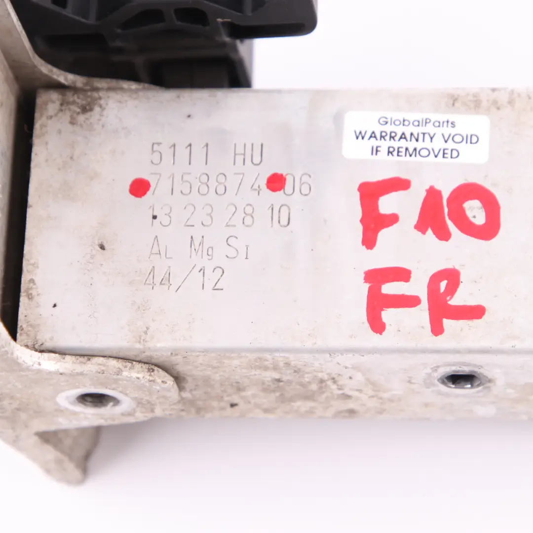 BMW F10 F11 Paraurti Anteriore Portacroce Adattatore Montaggio Destro - SKU 7158874 - Numero di parte 7158874