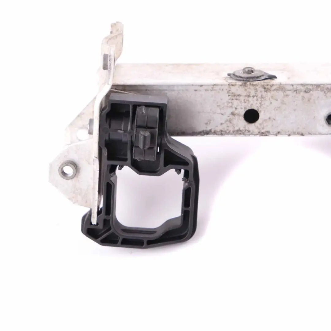 BMW F10 F11 Pare-chocs Avant Traverse Adaptateur Droite - SKU 7158874 - Numéro de pièce 7158874