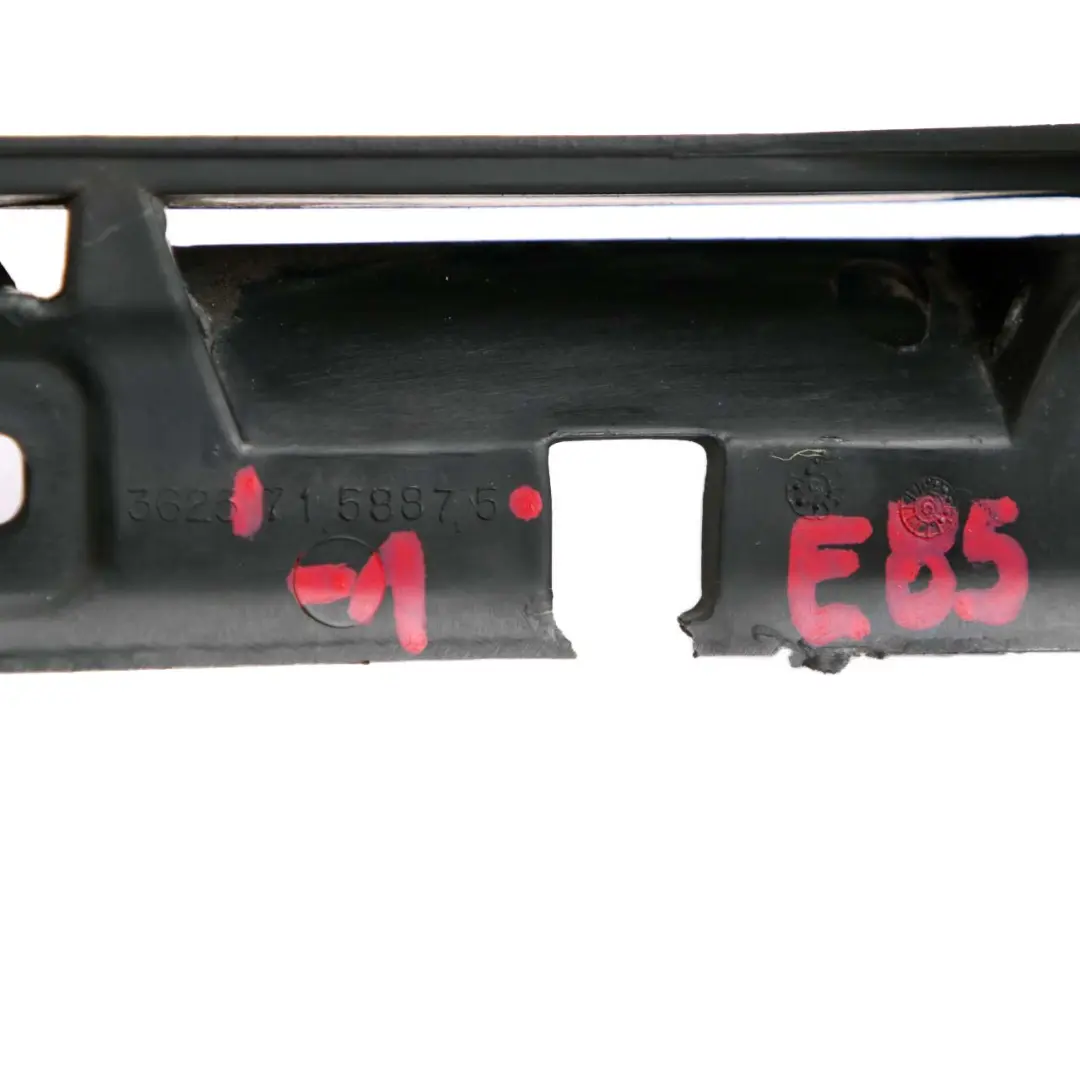 Cabro Rear Bumper Centre Guide Mount Trim to BMW Z4 Series E85 1 Roadster with Part number 7158875 BMW Z4 Series E85 1 Roadster Cabro Rear Bumper Centre Guide Mount Trim - SKU 7158875-1 - Part number 7158875