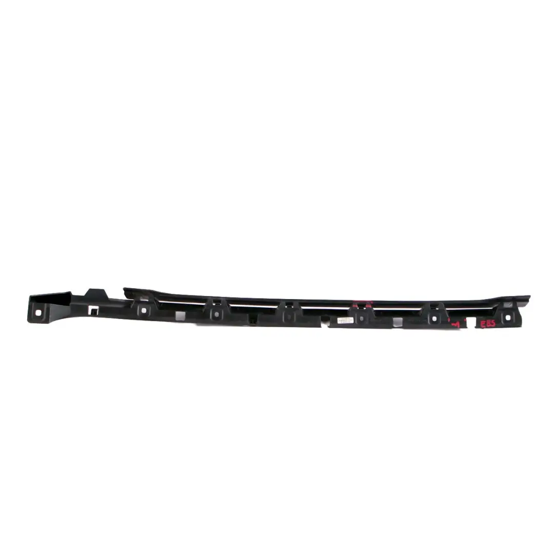 BMW Z4 Series E85 1 Roadster Cabro Rear Bumper Centre Guide Mount Trim - SKU 7158875-1 - Part number 7158875