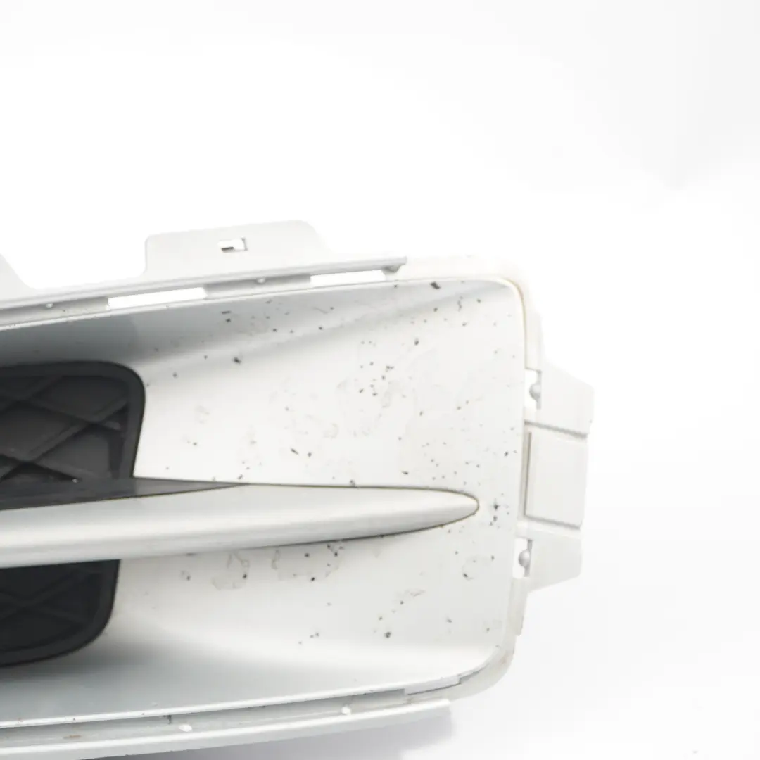 Parachoques Delantero Rejilla Cerrada Izquierda Cubre Rejilla para BMW X5 E70 con número de pieza 7159593 BMW X5 E70 Parachoques Delantero Rejilla Cerrada Izquierda Cubre Rejilla - SKU 7159593 - Número de pieza 7159593