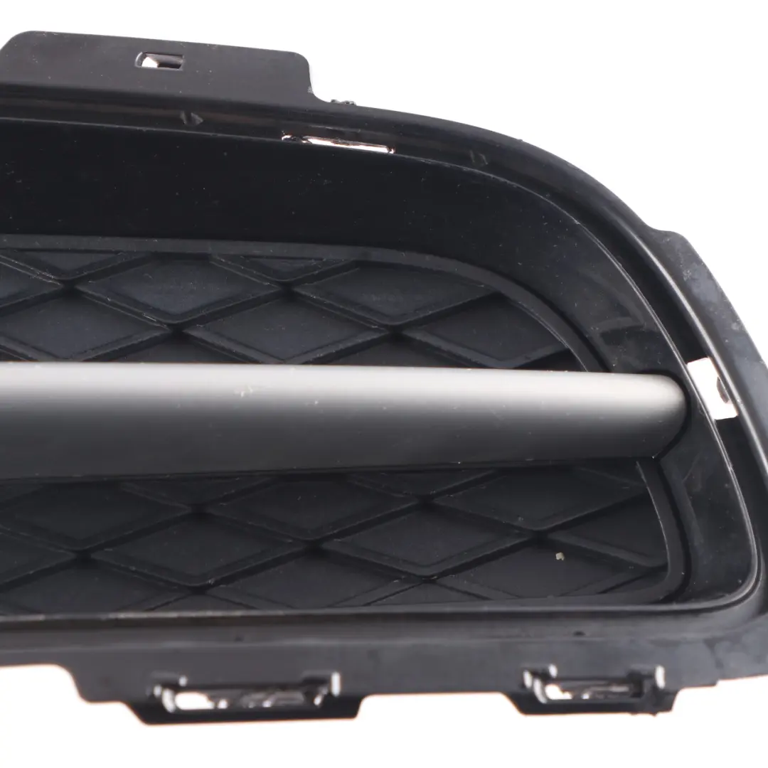 Front Bumper Trim Closed Grid Right Grille Black Sapphire Metallic 475 to BMW E70 with Part number 7159594 BMW E70 Front Bumper Trim Closed Grid Right Grille Black Sapphire Metallic 475 - SKU 7159594-BS1 - Part number 7159594