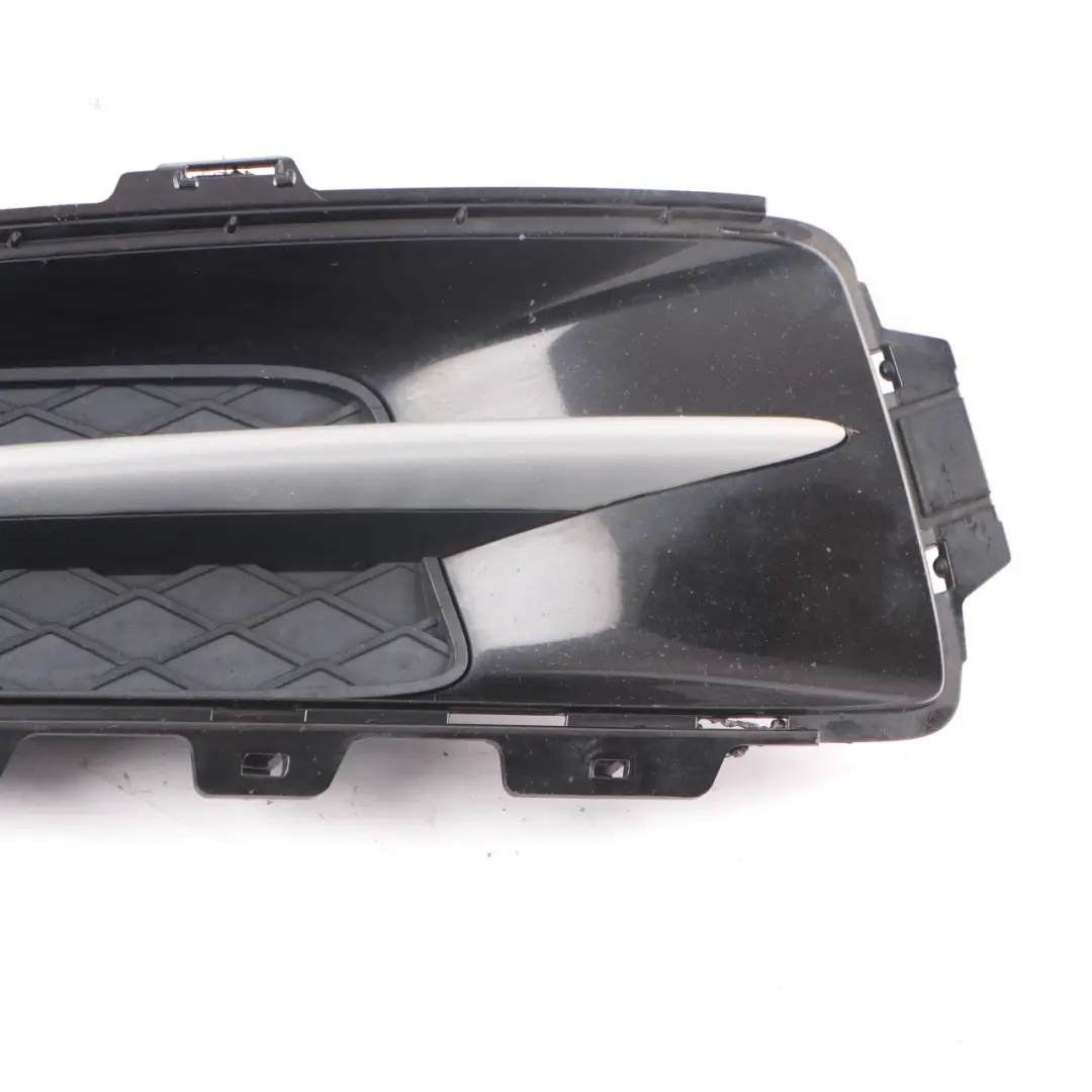 Front Bumper Trim Closed Grid Right Grille Black Sapphire Metallic 475 to BMW E70 with Part number 7159594 BMW E70 Front Bumper Trim Closed Grid Right Grille Black Sapphire Metallic 475 - SKU 7159594-BS - Part number 7159594