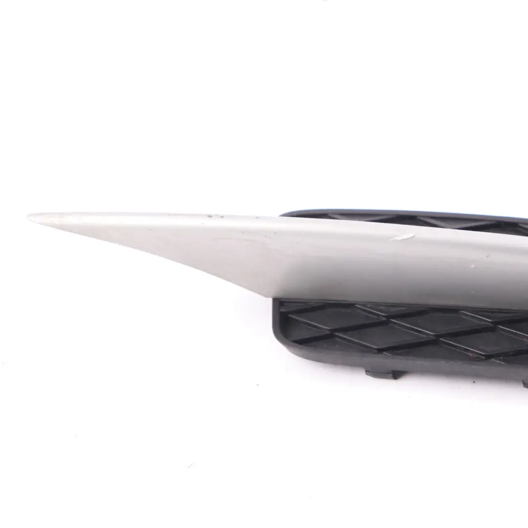 Embellecedor Parachoques Delantero BMW X5 E70 Rejilla Cerrada Derecha para con número de pieza 7159594 Embellecedor Parachoques Delantero BMW X5 E70 Rejilla Cerrada Derecha - SKU 7159594 - Número de pieza 7159594