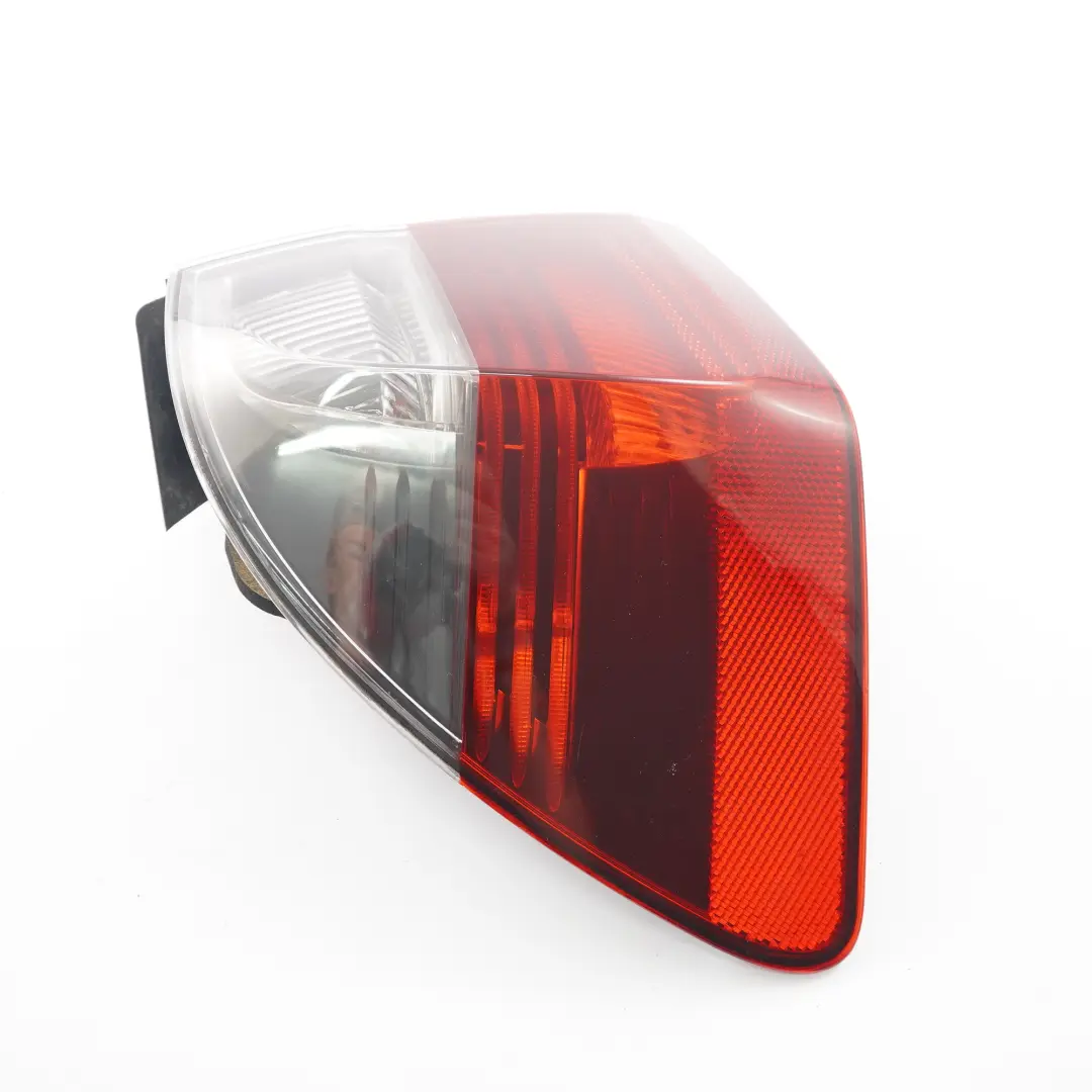 BMW E91 Luz Trasera Panel Lateral Izquierdo Tintado Luz Trasera - SKU 7160061-1 - Número de pieza 7160061