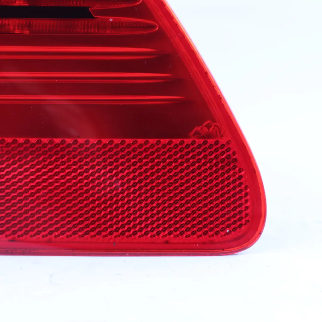 Lampa Tylna Prawy Tył do BMW E91 o numerze 7160062 BMW E91 Lampa Tylna Prawy Tył - SKU 7160062-1 - Numer Części 7160062