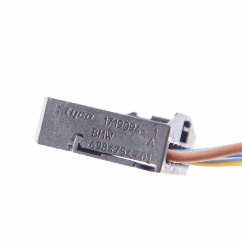 BMW E91 Touring Rear Lamp Light Side Panel Right O/S Plug Socket Wiring 6984754 - SKU 7160062-3 - Part number 7160062