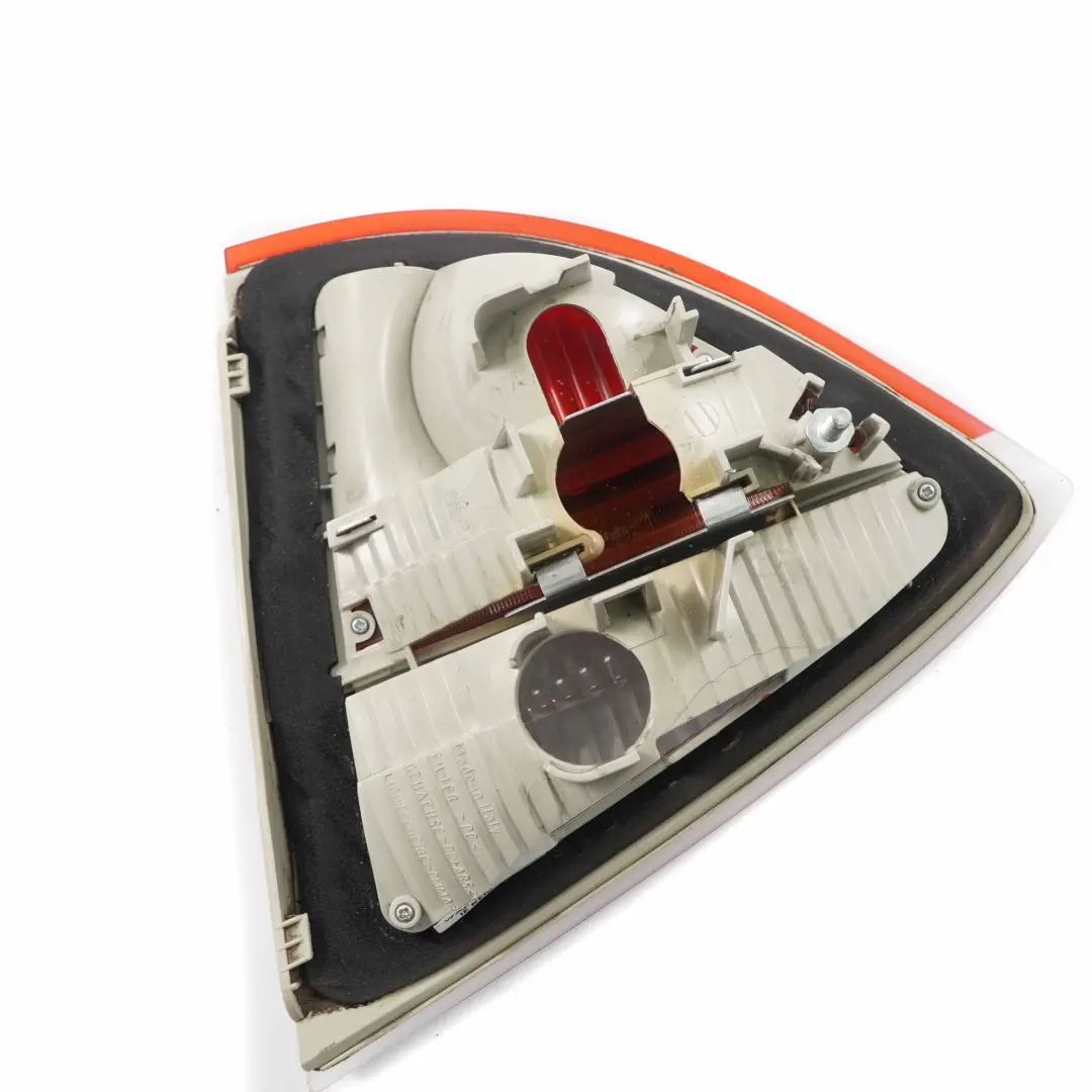  Luz MaleteroBMW E91 Touring Luz Trasera Izquierda En Tapa - SKU 7160063-1 - Número de pieza 7160063