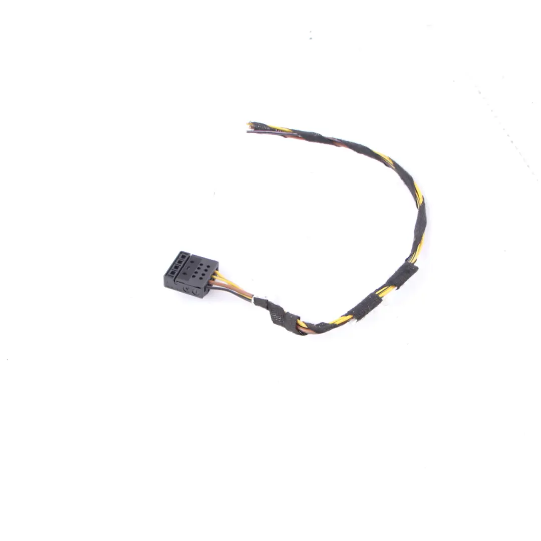 Feu Arrière Gauche Couvercle de Coffre Lampe Prise Câblage 6984746 pour BMW E91 à propos du numéro de pièce 7160063 BMW E91 Feu Arrière Gauche Couvercle de Coffre Lampe Prise Câblage 6984746 - SKU 7160063-2 - Numéro de pièce 7160063