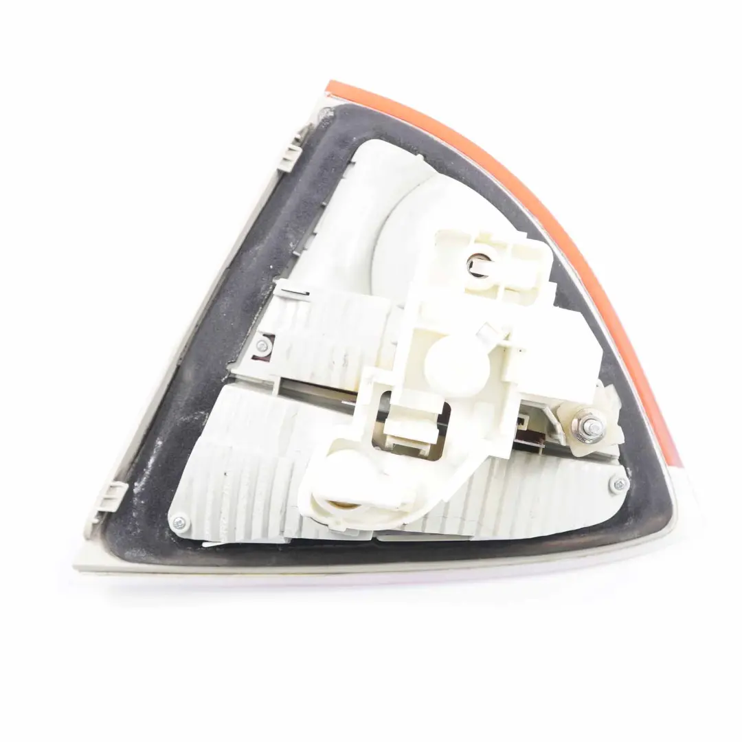  Luz Trasera BMW E91 Touring Luz Izquierda En Tapa Maletero Trasera - SKU 7160063-3 - Número de pieza 7160063
