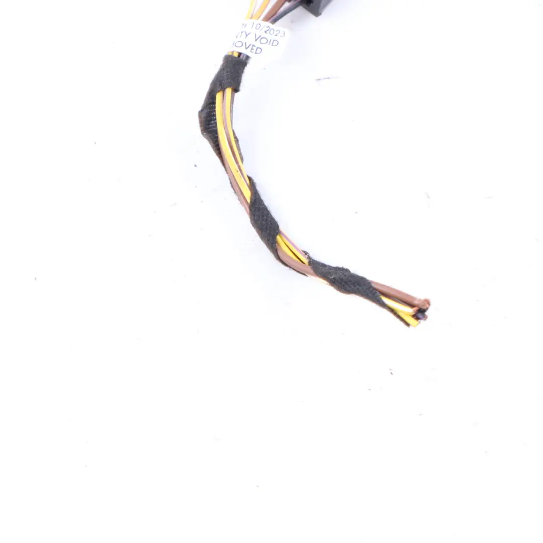 Luz trasera interior Tapa del maletero Porton trasero derecho para BMW E91 con número de pieza 7160064 BMW E91 Luz trasera interior Tapa del maletero Porton trasero derecho - SKU 7160064-1 - Número de pieza 7160064