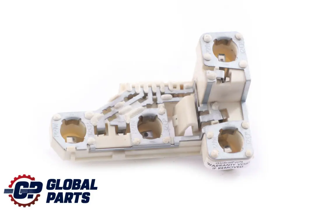 Portalamparas Luz Trasera Panel Lateral Izquierda para BMW E91 con número de pieza 7160075 BMW E91 Portalamparas Luz Trasera Panel Lateral Izquierda - SKU 7160075 - Número de pieza 7160075