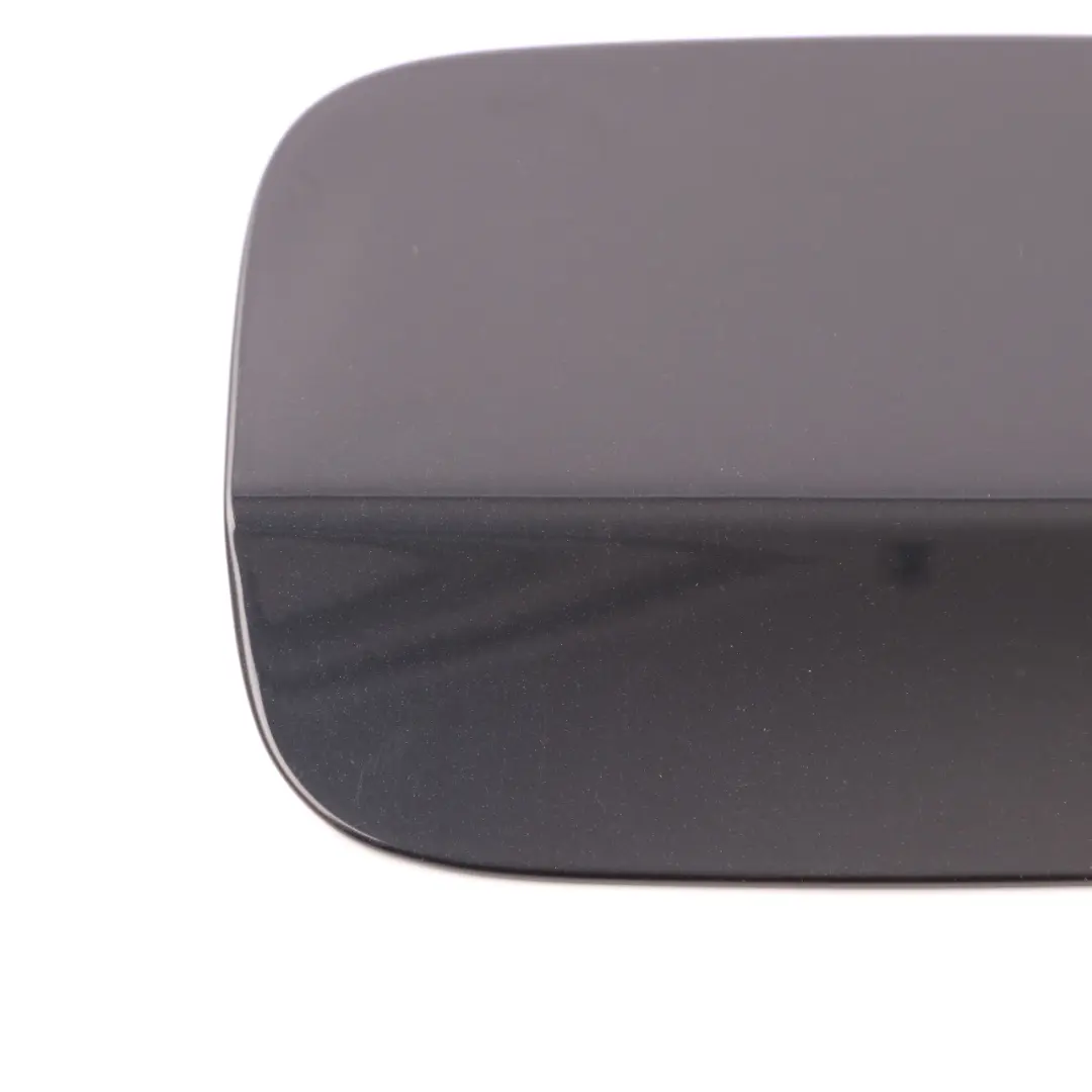 Tapón de Llenado de Combustible Carbonschwarz Metallic - 416 para BMW X5 E70 con número de pieza 7160634 BMW X5 E70 Tapón de Llenado de Combustible Carbonschwarz Metallic - 416 - SKU 7160634-CAR1 - Número de pieza 7160634