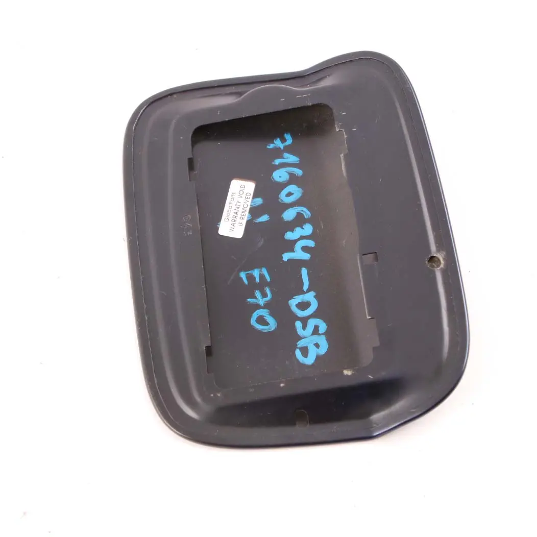 Tapón de llenado de combustible Tiefseeblau Deep Sea Blue A76 para BMW X5 E70 con número de pieza 7160634 BMW X5 E70 Tapón de llenado de combustible Tiefseeblau Deep Sea Blue A76 - SKU 7160634-DSB - Número de pieza 7160634