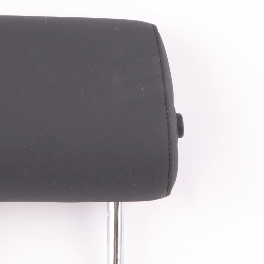 Middle Folding Headrest Black Flashpoint to BMW 1 3 E81 E87 E90 Rear Seat with Part number 7160663 BMW 1 3 E81 E87 E90 Rear Seat Middle Folding Headrest Black Flashpoint - SKU 7160663 - Part number 7160663