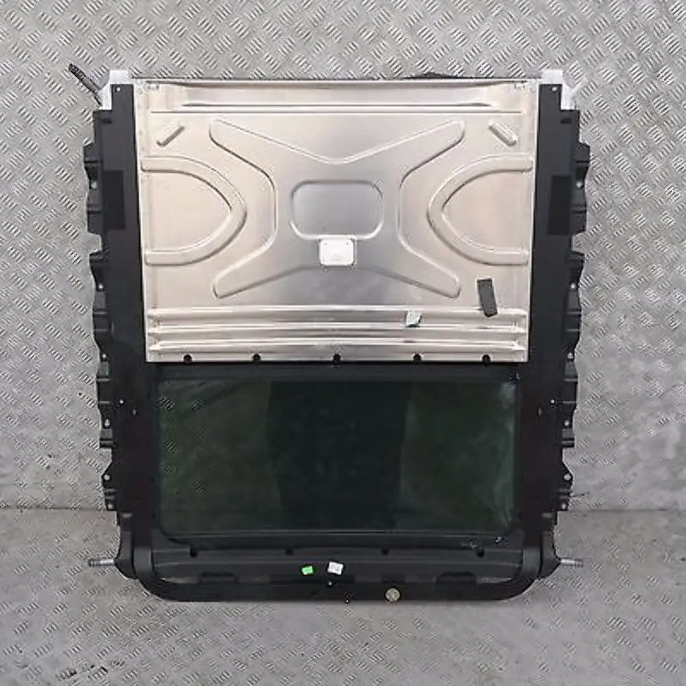 Sliding Roof Frame Sunroof Glass Mechanism to BMW 5 Series E60 M5 with Part number 54137033544 BMW 5 Series E60 M5 Sliding Roof Frame Sunroof Glass Mechanism - SKU 7161481 - Part number 54137033544