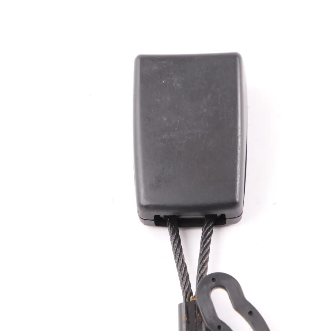 Tenditore Fibbia Sedile Inferiore Cintura Posteriore Destra per BMW X5 E70 con numero di parte 7161640 BMW X5 E70 Tenditore Fibbia Sedile Inferiore Cintura Posteriore Destra - SKU 7161640 - Numero di parte 7161640