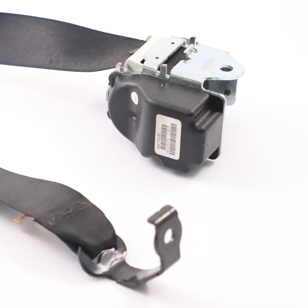 Cintura di sicurezza posteriore centrale superiore Nero per BMW X5 E70 con numero di parte 7161646 BMW X5 E70 Cintura di sicurezza posteriore centrale superiore Nero - SKU 7161646 - Numero di parte 7161646