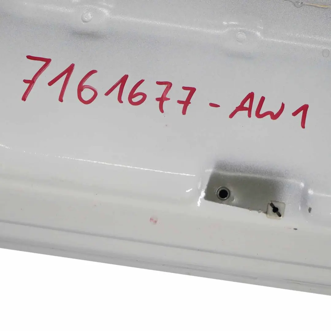 BMW X5 E70 Heckklappe Unten Abdeckung Verkleidung Alpinweiss 3 - 300 - SKU 7161677-AW1 - Teilenummer 7161677