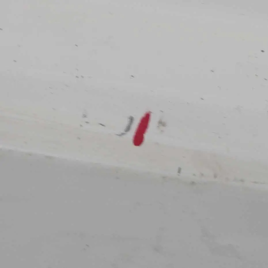 Osłona Klapy Bagażnika Alpinweiss 300 do BMW X5 E70 o numerze 7161677 BMW X5 E70 Osłona Klapy Bagażnika Alpinweiss 300 - SKU 7161677-AW1 - Numer Części 7161677