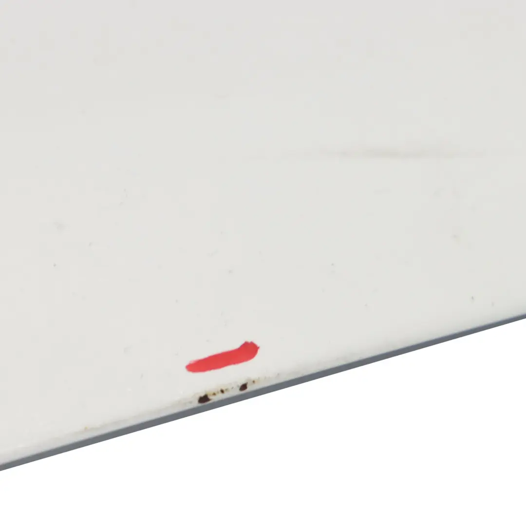 BMW X5 E70 Pannello inferiore del portellone del bagagliaio Alpinweiss - 300 - SKU 7161677-AW2 - Numero di parte 7161677