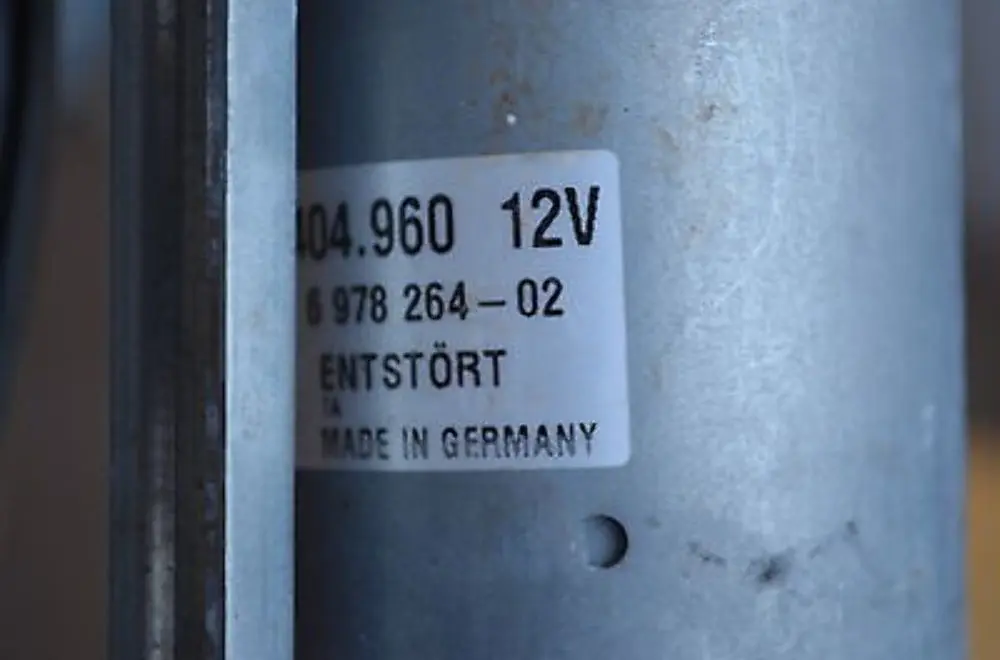 Wiper System Complete Motor System to BMW 3 SERIES E90 E91 E92 E93 with Part number 7161710 BMW 3 SERIES E90 E91 E92 E93 Wiper System Complete Motor System - SKU rhd-7161710-1 - Part number 7161710