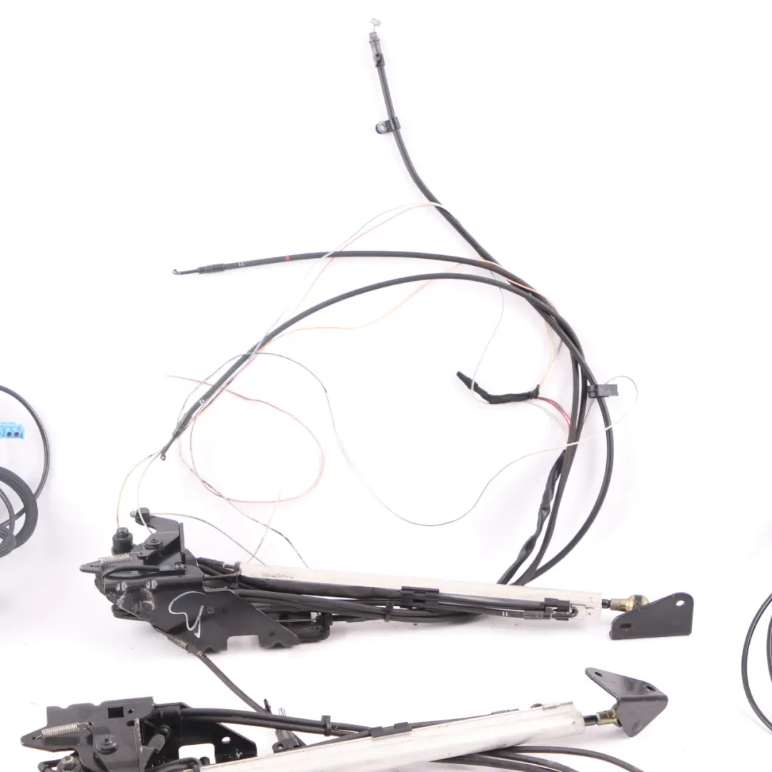 Folding Top Roof Cabrio Hydraulic Lock Lifting Springs Lifters Set to BMW E64 with Part number 7156985 BMW E64 Folding Top Roof Cabrio Hydraulic Lock Lifting Springs Lifters Set - SKU 7161965 - Part number 7156985