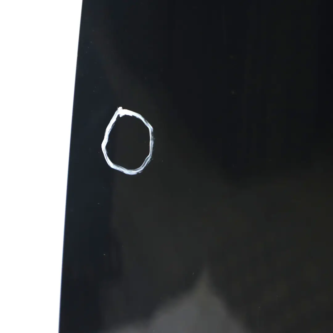 Maska Pokrywa Silnika Black Sapphire Metallic - 475 do BMW E81 E87 o numerze 7162102 BMW E81 E87 Maska Pokrywa Silnika Black Sapphire Metallic - 475 - SKU 7162102-BS3 - Numer Części 7162102