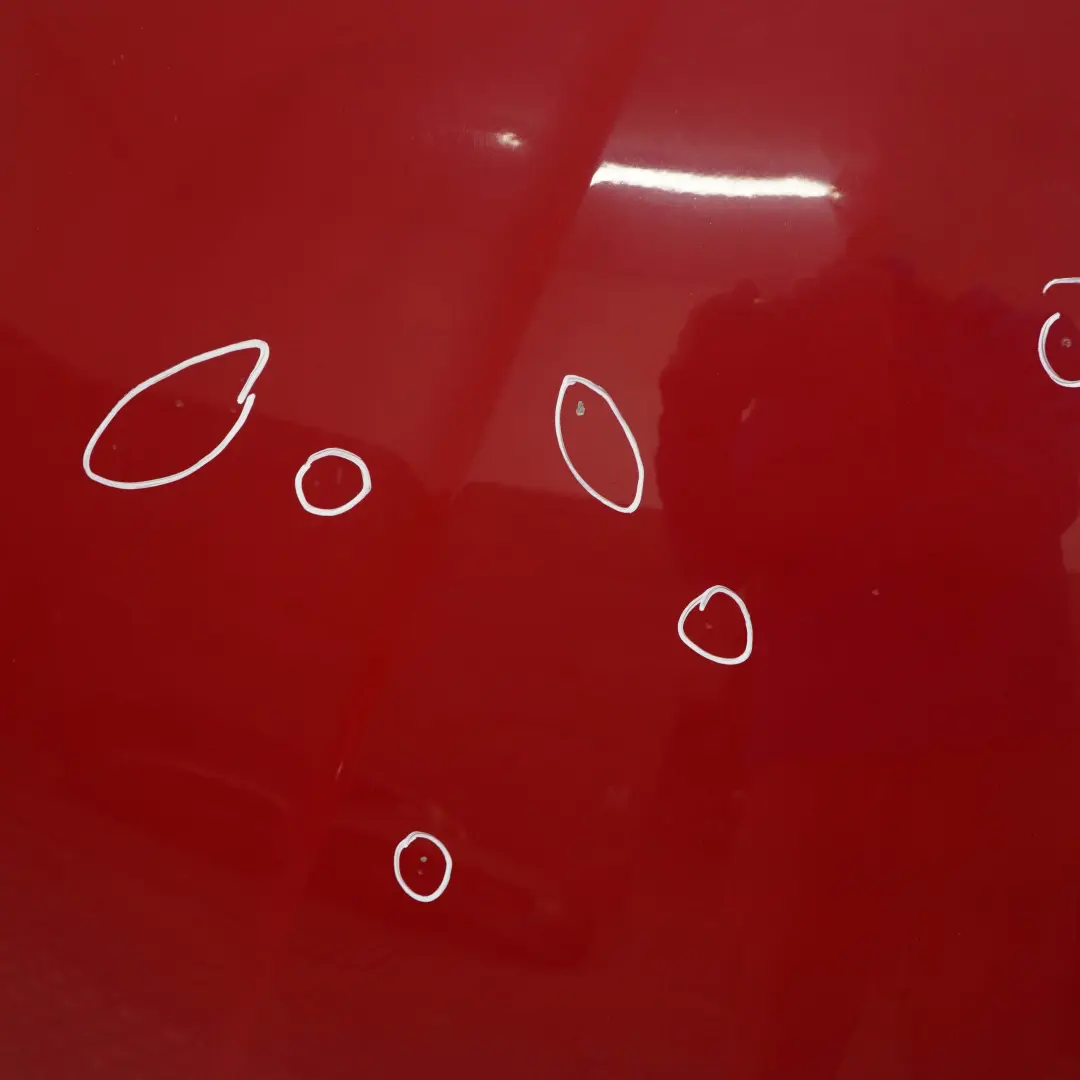 BMW E81 E87 Maska Pokrywa Silnika Karmesinrot Red - SKU 7162102-KAR1 - Numer Części 7162102