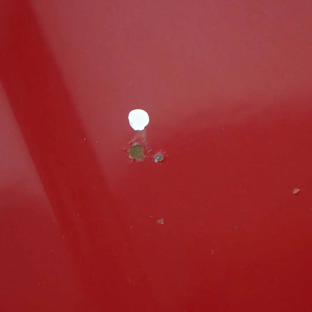 Maska Pokrywa Silnika Karmesinrot A61 do BMW E81 E87 o numerze 7162102 BMW E81 E87 Maska Pokrywa Silnika Karmesinrot A61 - SKU 7162102-KAR3 - Numer Części 7162102