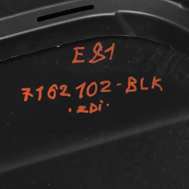 Hood Bonnet Cover Panel Schwarz 2 Black - 668 to BMW E81 E87 with Part number 7162102 BMW E81 E87 Hood Bonnet Cover Panel Schwarz 2 Black - 668 - SKU 7162102-SCH2 - Part number 7162102