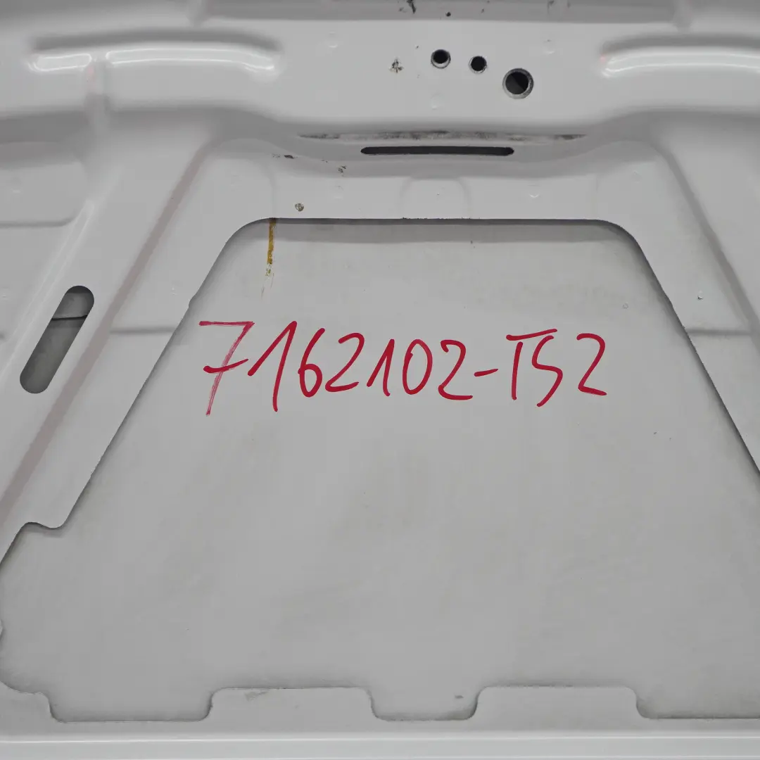 Maska Pokrywa Silnika Titansilber 354 do BMW E81 E87 o numerze 7162102 BMW E81 E87 Maska Pokrywa Silnika Titansilber 354 - SKU 7162102-TS2 - Numer Części 7162102