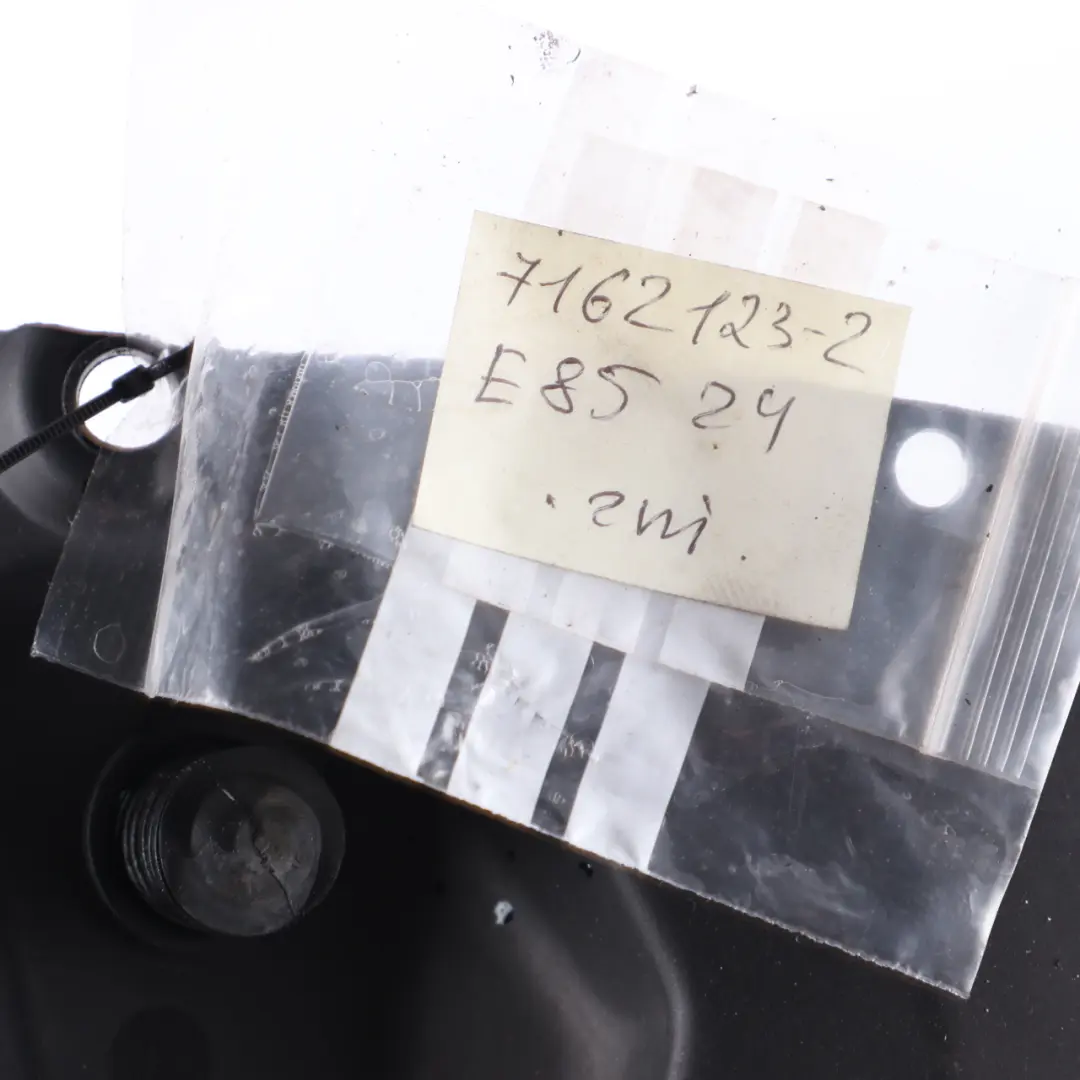 Akustik Abdeckung BMW Z4 E85 E86 Benzin Motor Kühlerschutzblech 7062811 für mit Teilenummer 7162123 Akustik Abdeckung BMW Z4 E85 E86 Benzin Motor Kühlerschutzblech 7062811 - SKU 7162123-2 - Teilenummer 7162123