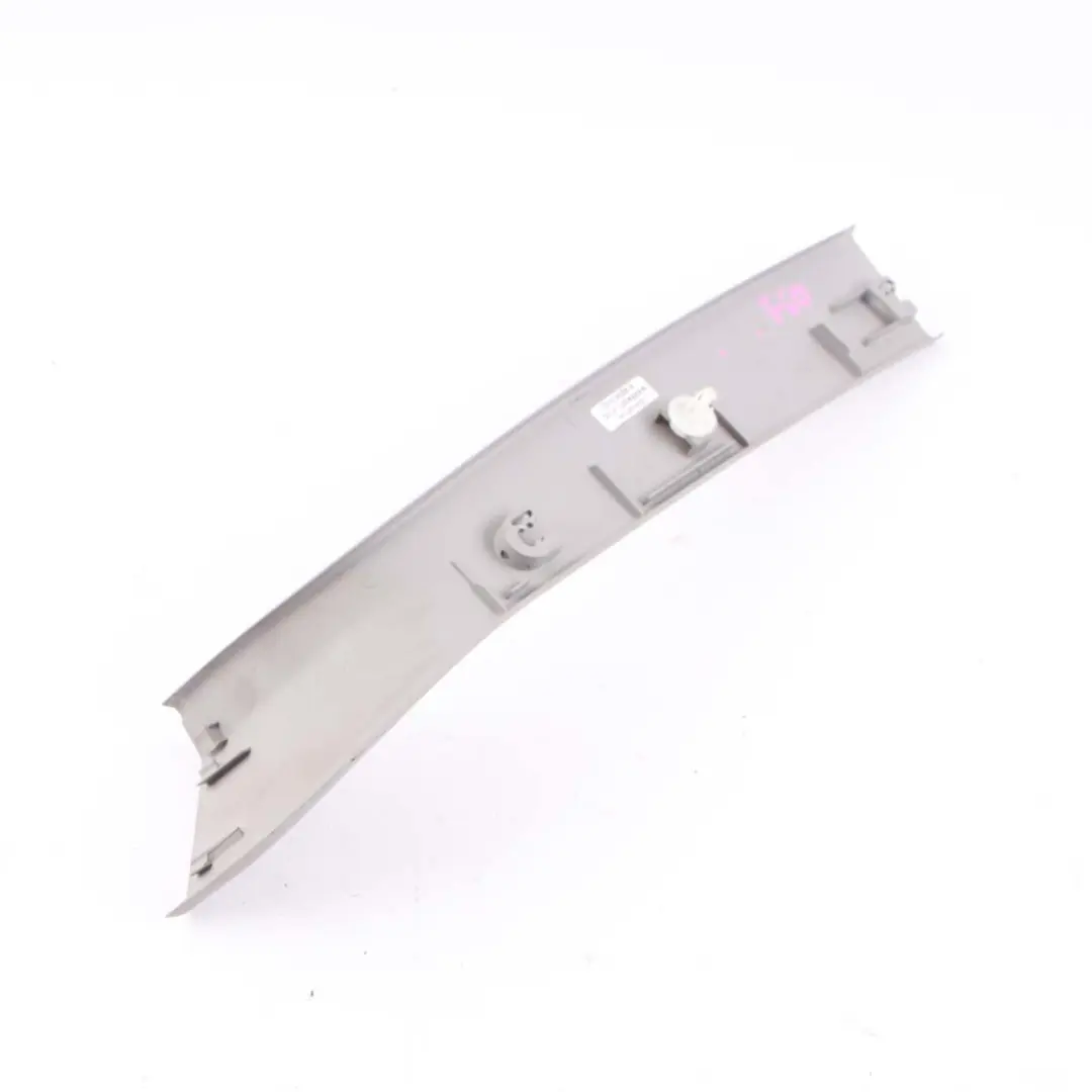 Embellecedor Tapa Maletero Trasero Izquierdo para BMW E91 E91 LCI con número de pieza 7162171 BMW E91 E91 LCI Embellecedor Tapa Maletero Trasero Izquierdo - SKU 7162171 - Número de pieza 7162171