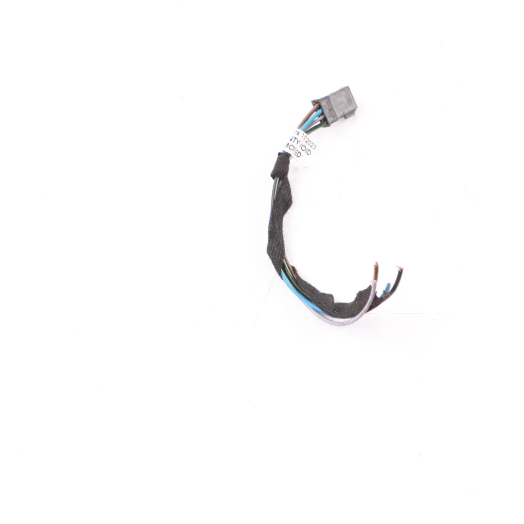 Socket BMW X3 E83 LCI Rear Left N/S Tail Lamp Light Side Wiring to Plug with Part number 7162209 Plug Socket BMW X3 E83 LCI Rear Left N/S Tail Lamp Light Side Wiring - SKU 7162209-2 - Part number 7162209