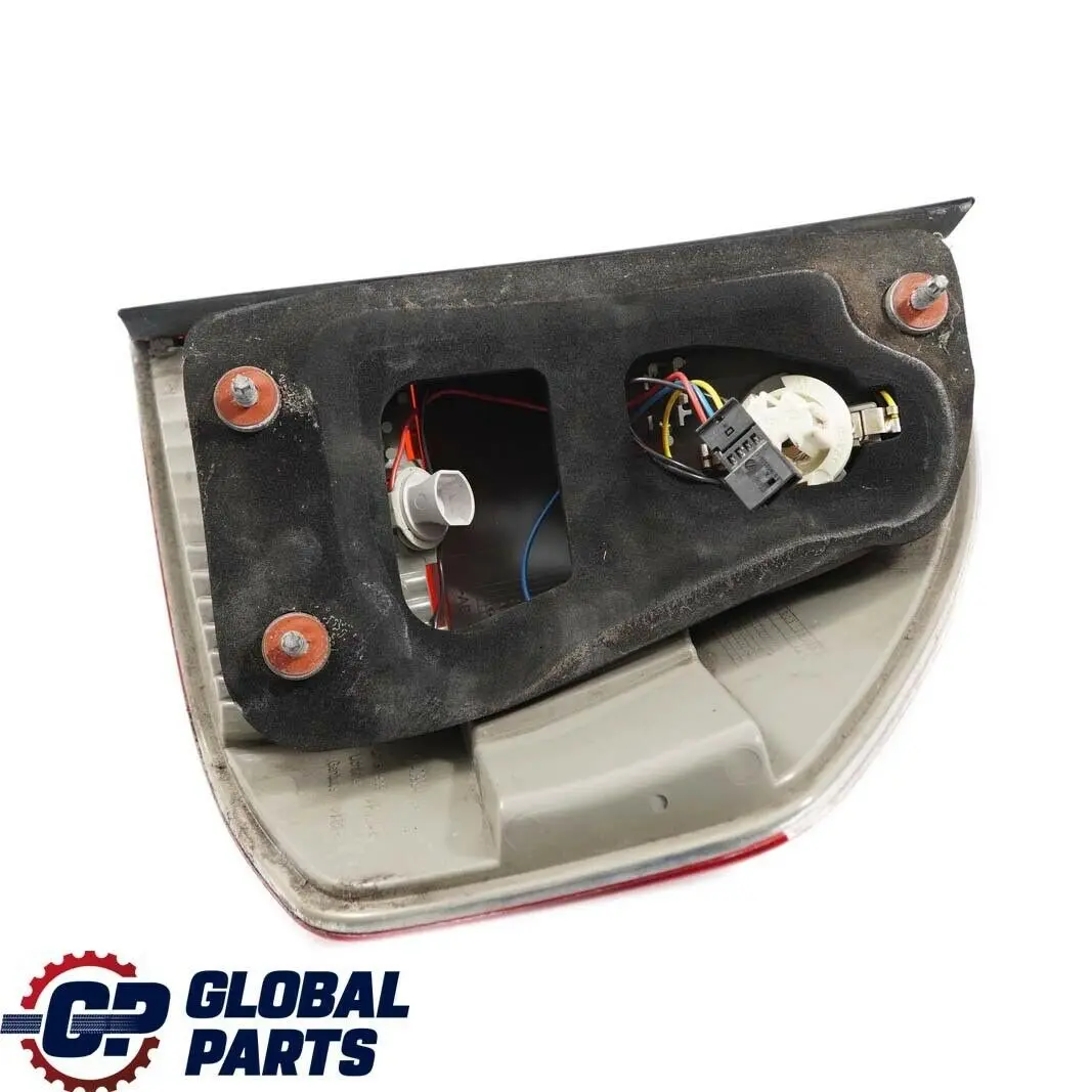 Trasero Izquierdo LED Luz Trasera Panel Lateral para BMW E83 LCI con número de pieza 7162209 BMW E83 LCI Trasero Izquierdo LED Luz Trasera Panel Lateral - SKU 7162209 - Número de pieza 7162209