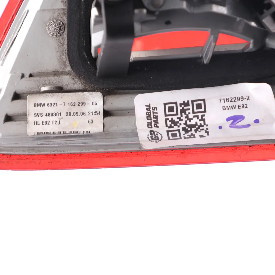 Luce Coperchio Bagagliaio Interno Posteriore Sinistro Passeggero per BMW E92 con numero di parte 7162299 BMW E92 Luce Coperchio Bagagliaio Interno Posteriore Sinistro Passeggero - SKU 7162299-2 - Numero di parte 7162299