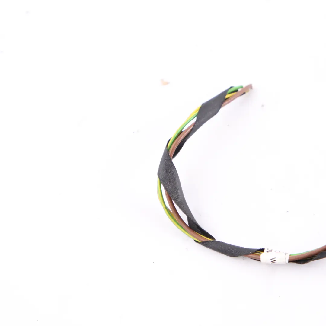 Cableado toma de corriente luz trasera izquierda maletero 6984738 para BMW E92 Coupe con número de pieza 7162299 BMW E92 Coupe Cableado toma de corriente luz trasera izquierda maletero 6984738 - SKU 7162299-4 - Número de pieza 7162299